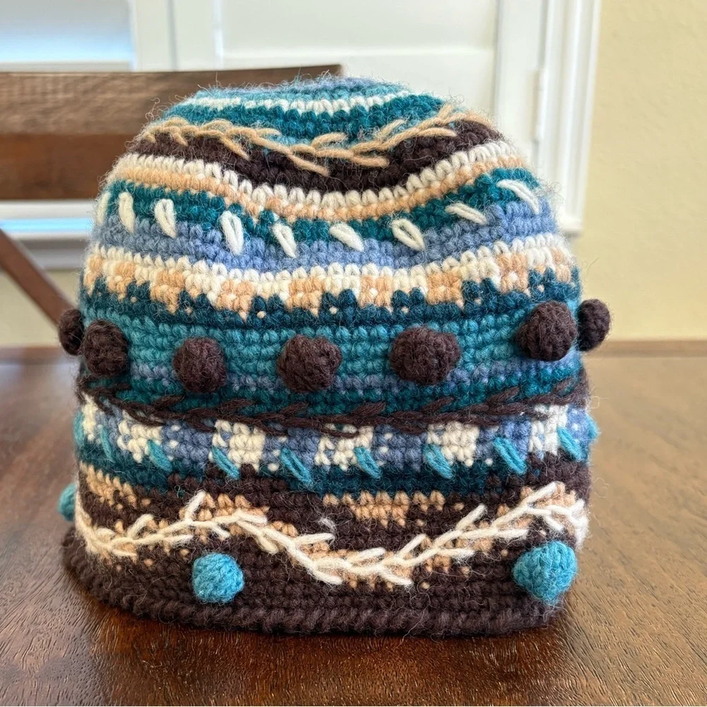 NEWARI ICELANDIC Crocheted Wool Knit Beanie Lined Nepal Blues Browns Women OS